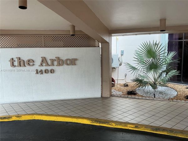 1400 Saint Charles Pl , Unit PH20, Pembroke Pines, FL 33026