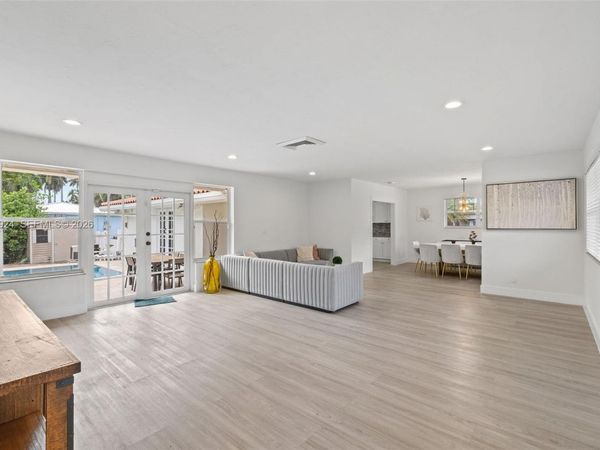 1254 Polk St , Hollywood, FL 33019