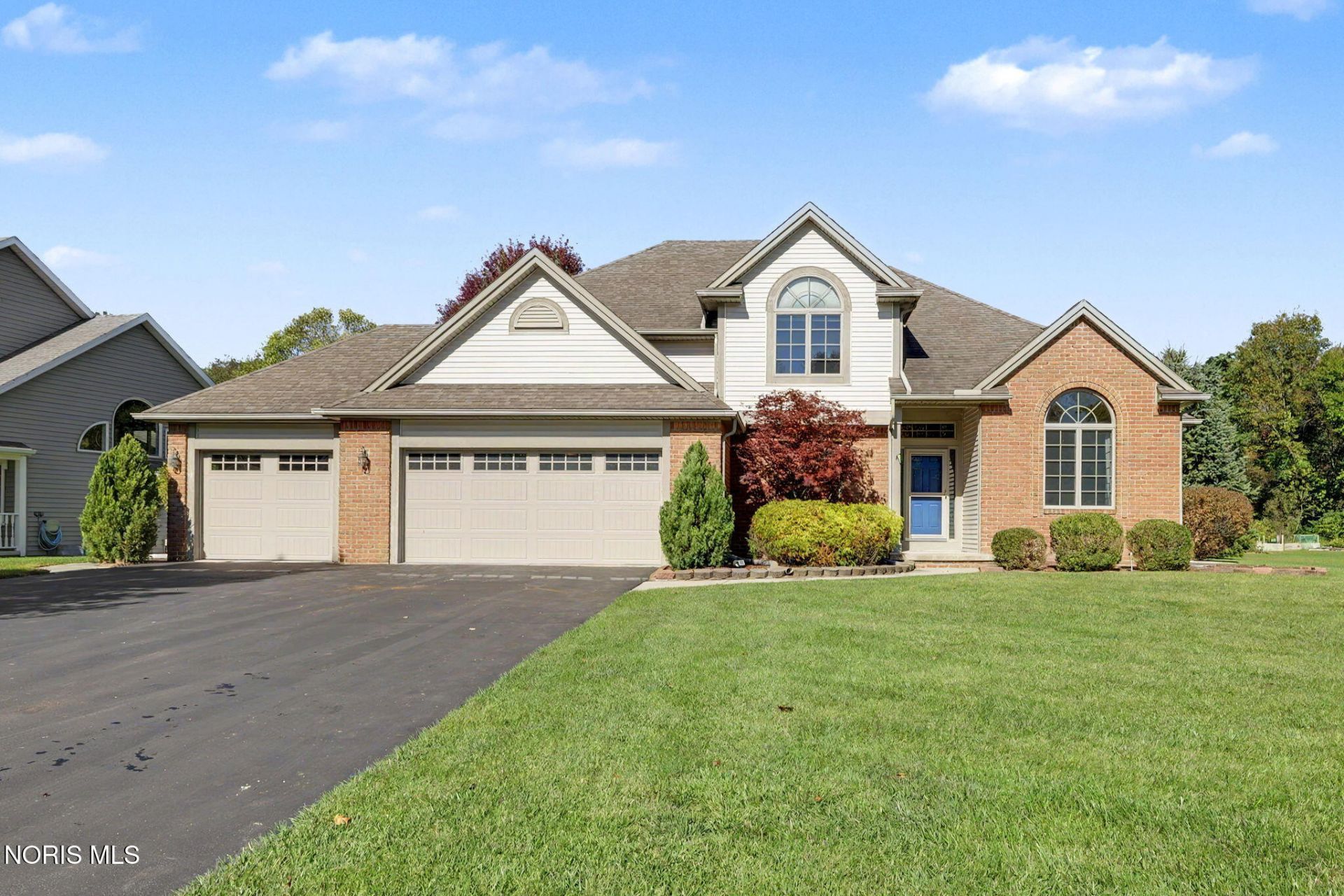 11060 Oak Pointe Drive, Whitehouse, OH 43571 Main Photo