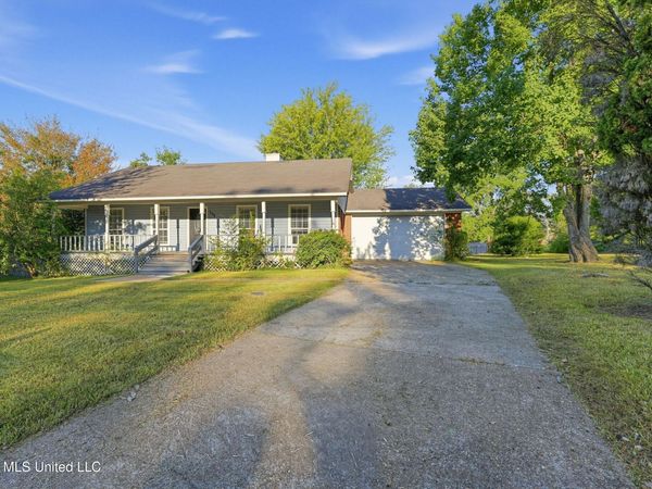104 Erin Cove, Clinton, MS 39056