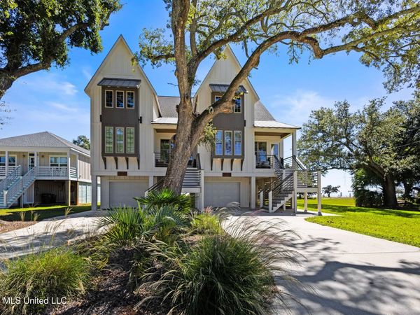 119 E 5th Street, Long Beach, MS 39560