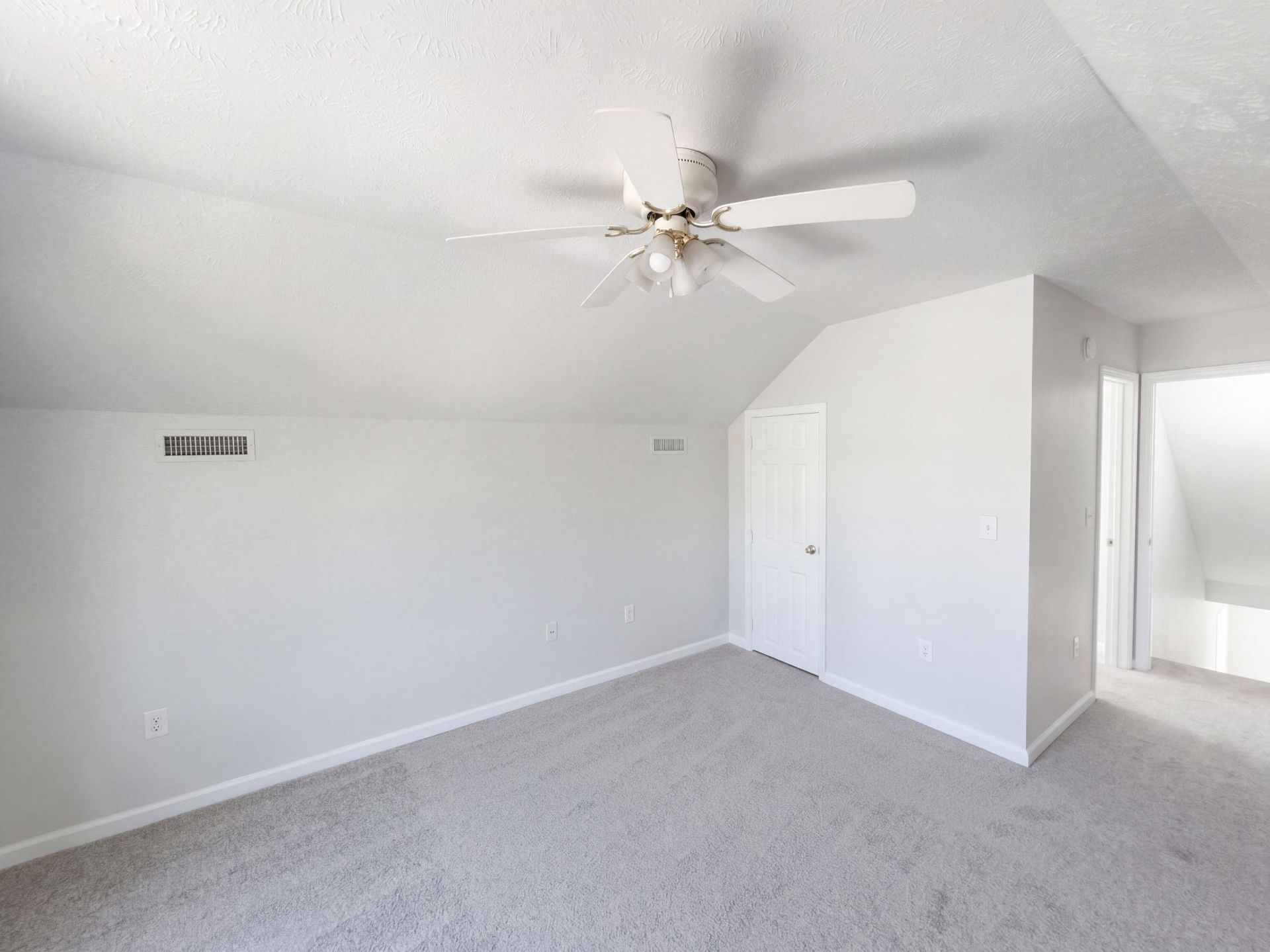 1618 Heathmuir Dr.  Photo 19