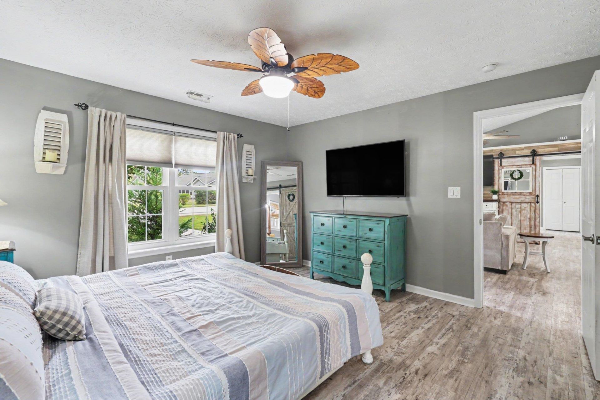1083 Courtyard Dr.  Photo 19
