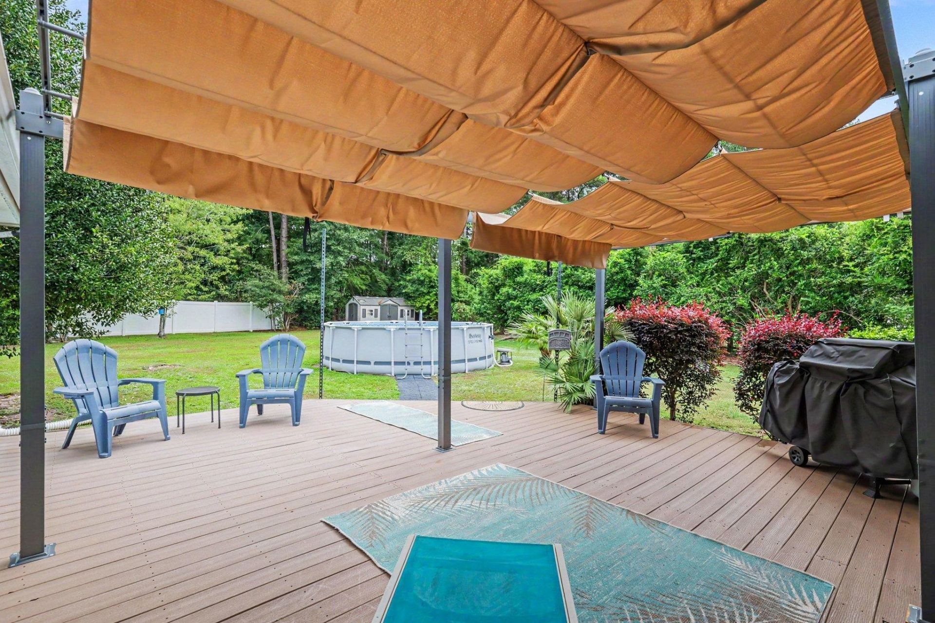 1083 Courtyard Dr.  Photo 28