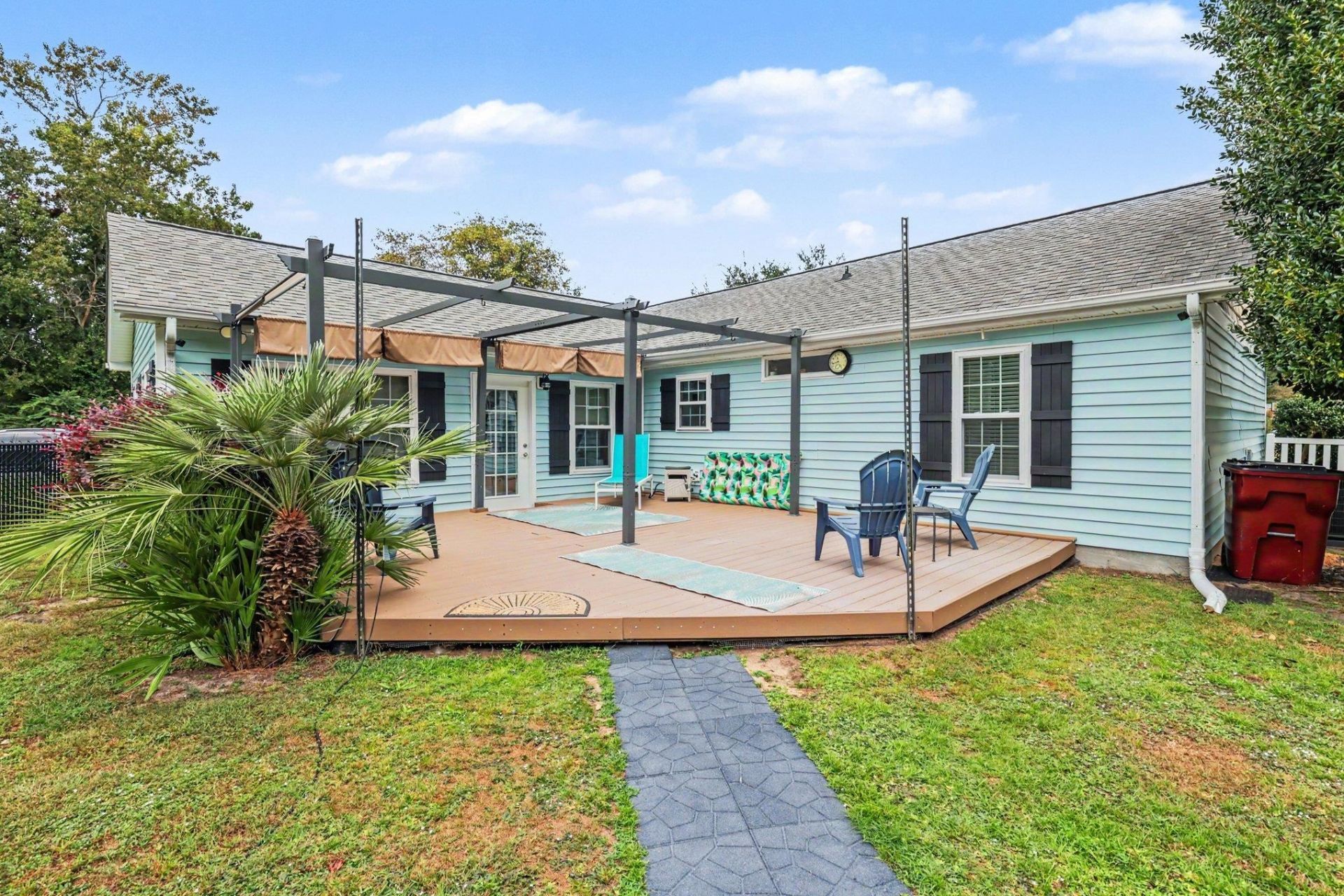 1083 Courtyard Dr.  Photo 30