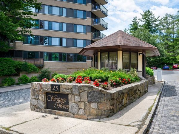 25 Rockledge Avenue, Unit 1111, White Plains, NY 10601