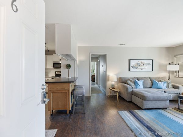 3701 Riverside Drive , Unit 6, Tulsa, OK 74105