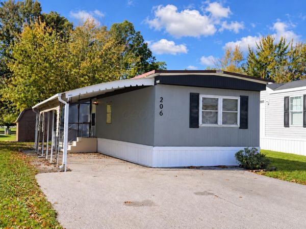 206 Rhode Island Road, Elyria, OH 44035