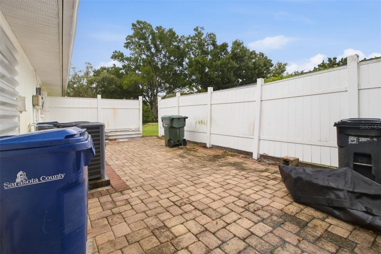 4105 Bent Tree Boulevard, Sarasota, FL 34241 Photo