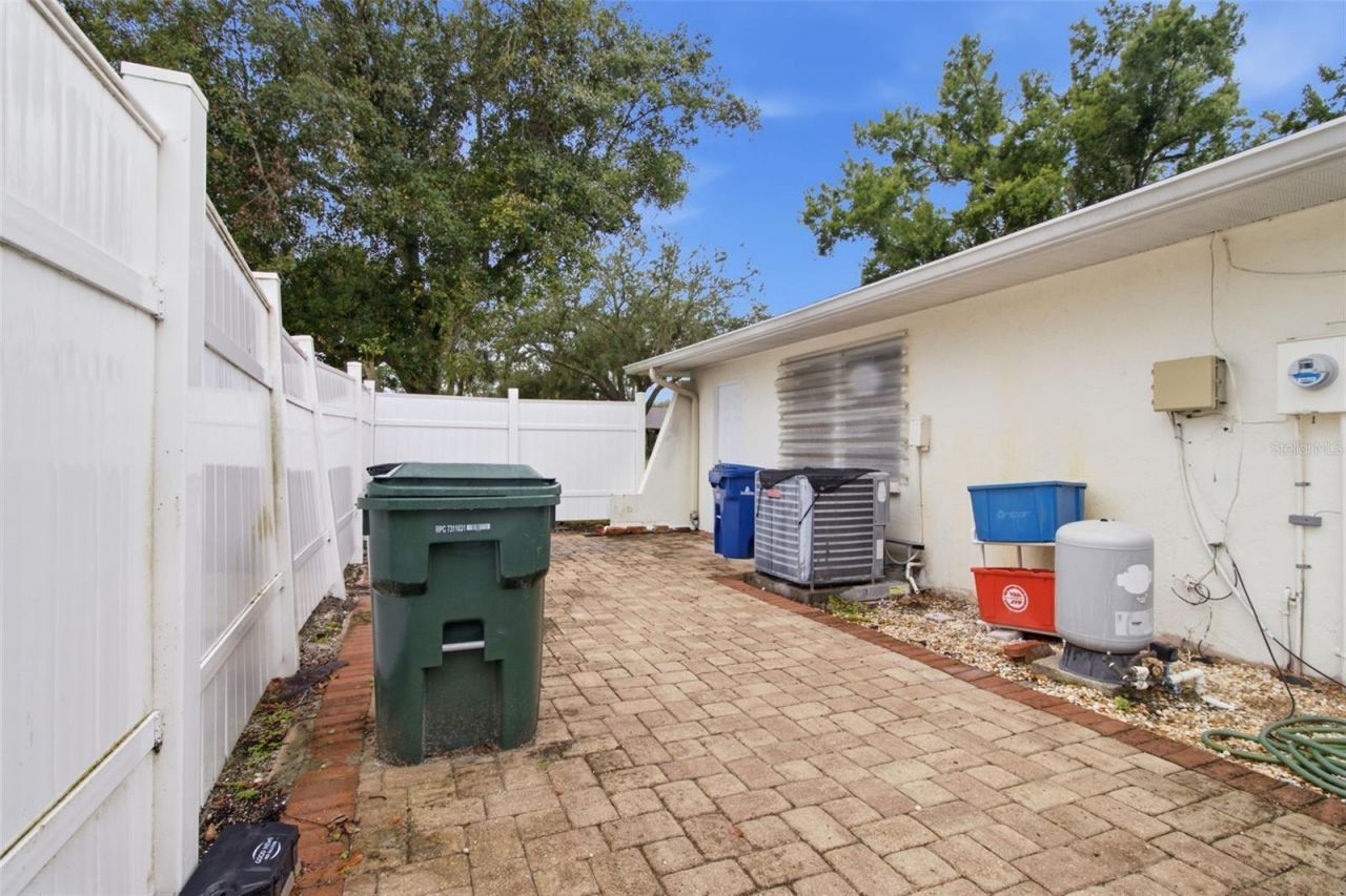 4105 Bent Tree Boulevard, Sarasota, FL 34241 Photo