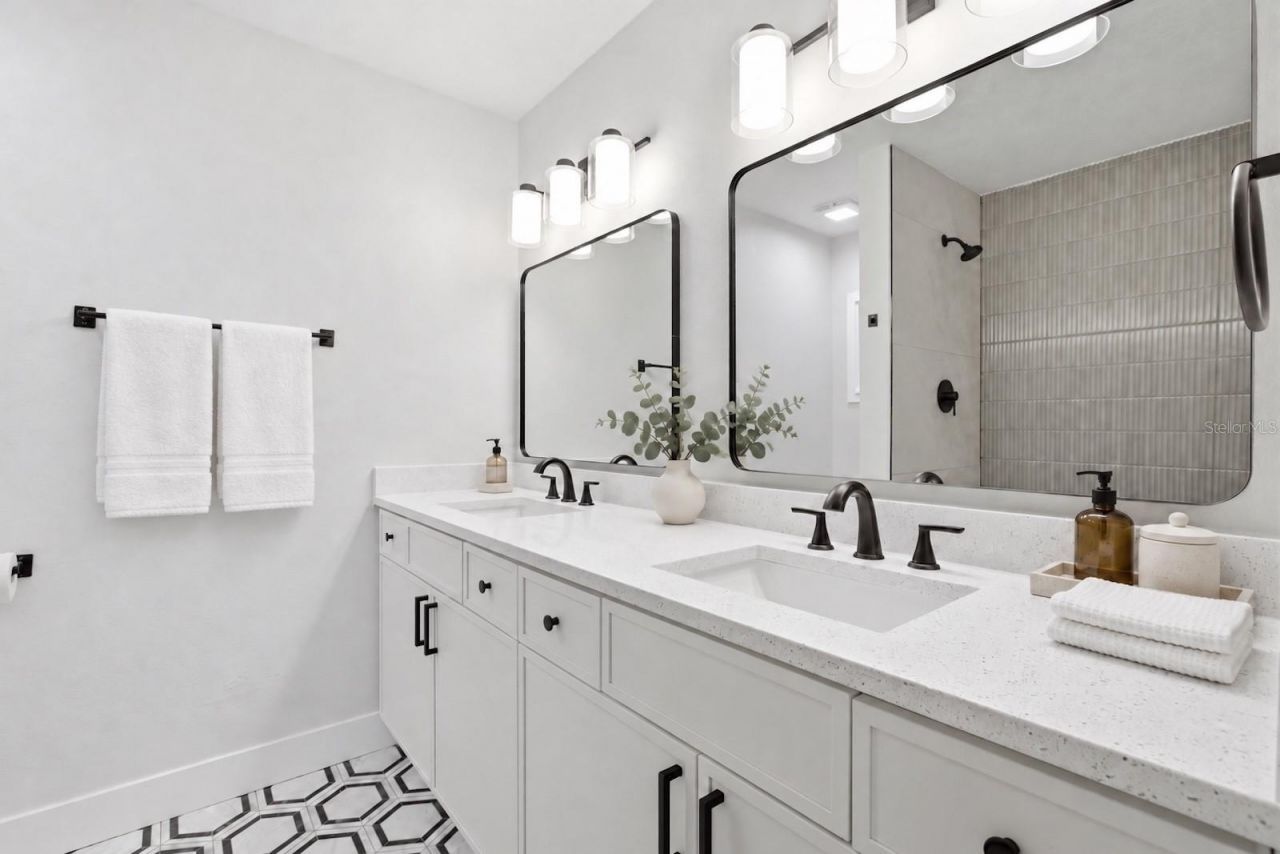 3023 Rockingham Circle , Orlando, FL 32808 Photo