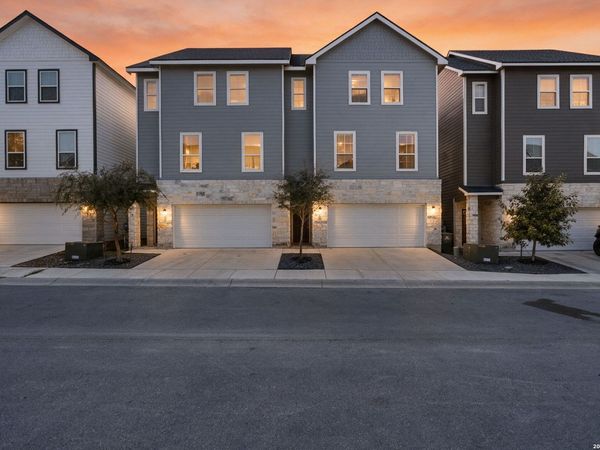 21503 Sir Walter Ln, San Antonio, TX 78256