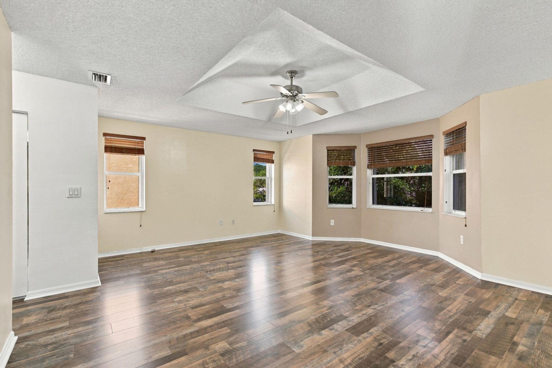 2271 NW 159th Avenue, Pembroke Pines, FL 33028 Photo