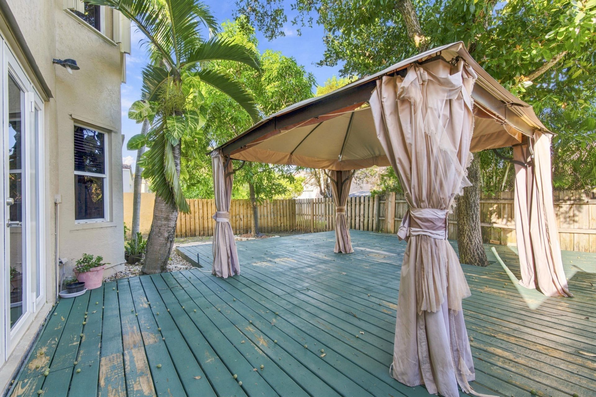 2271 NW 159th Avenue, Pembroke Pines, FL 33028 Photo