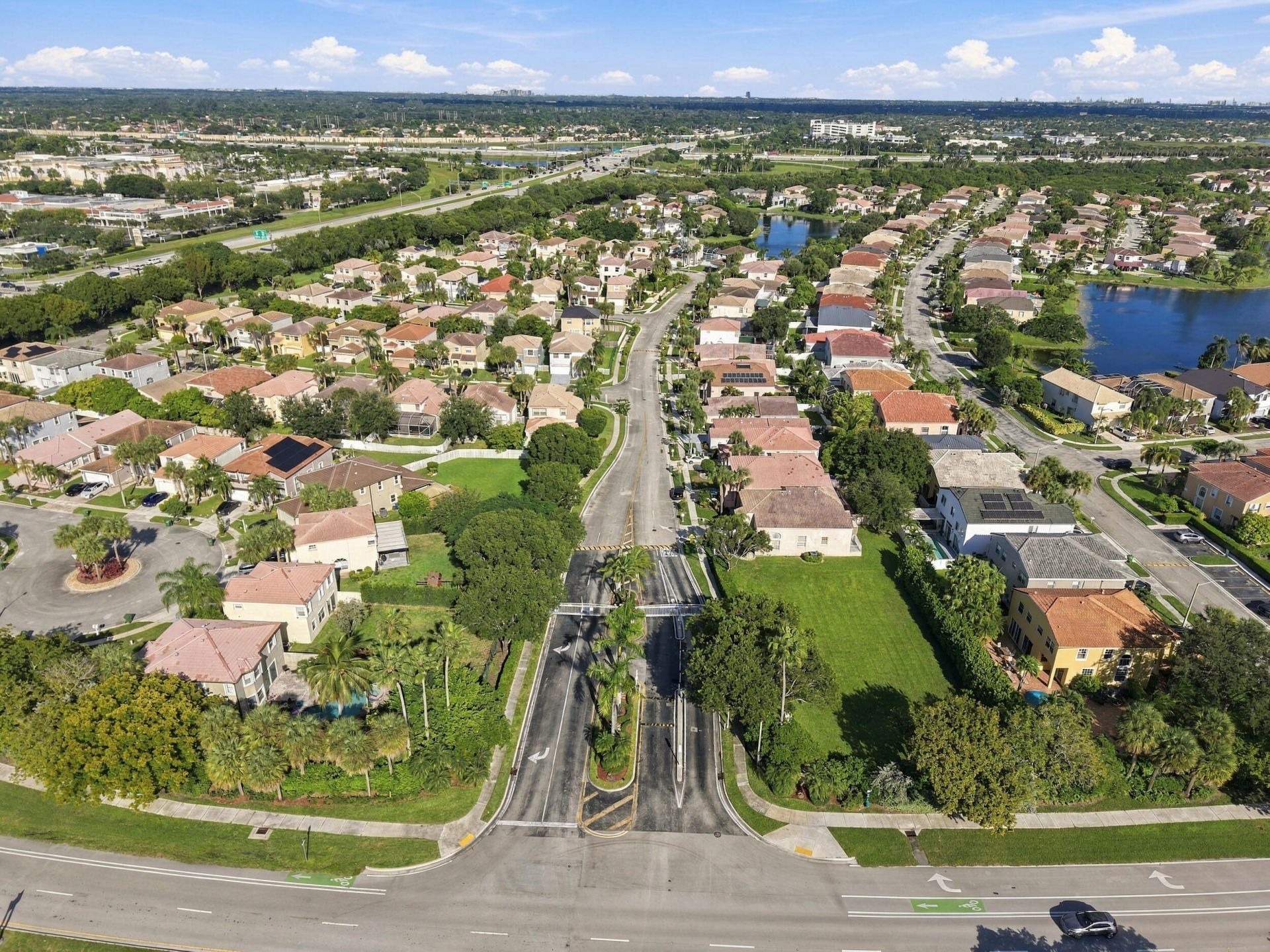 2271 NW 159th Avenue, Pembroke Pines, FL 33028 Photo