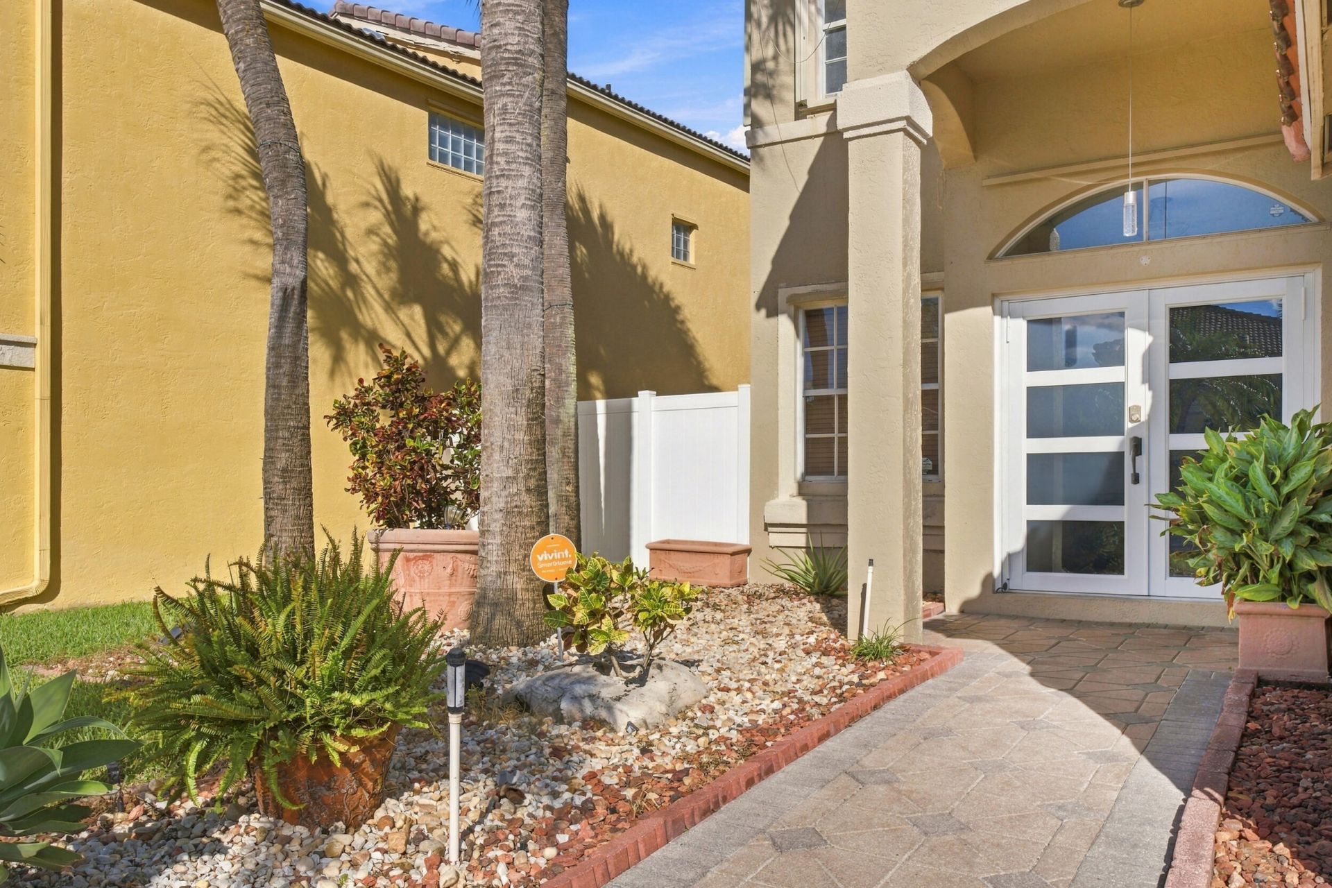 2271 NW 159th Avenue, Pembroke Pines, FL 33028 Photo