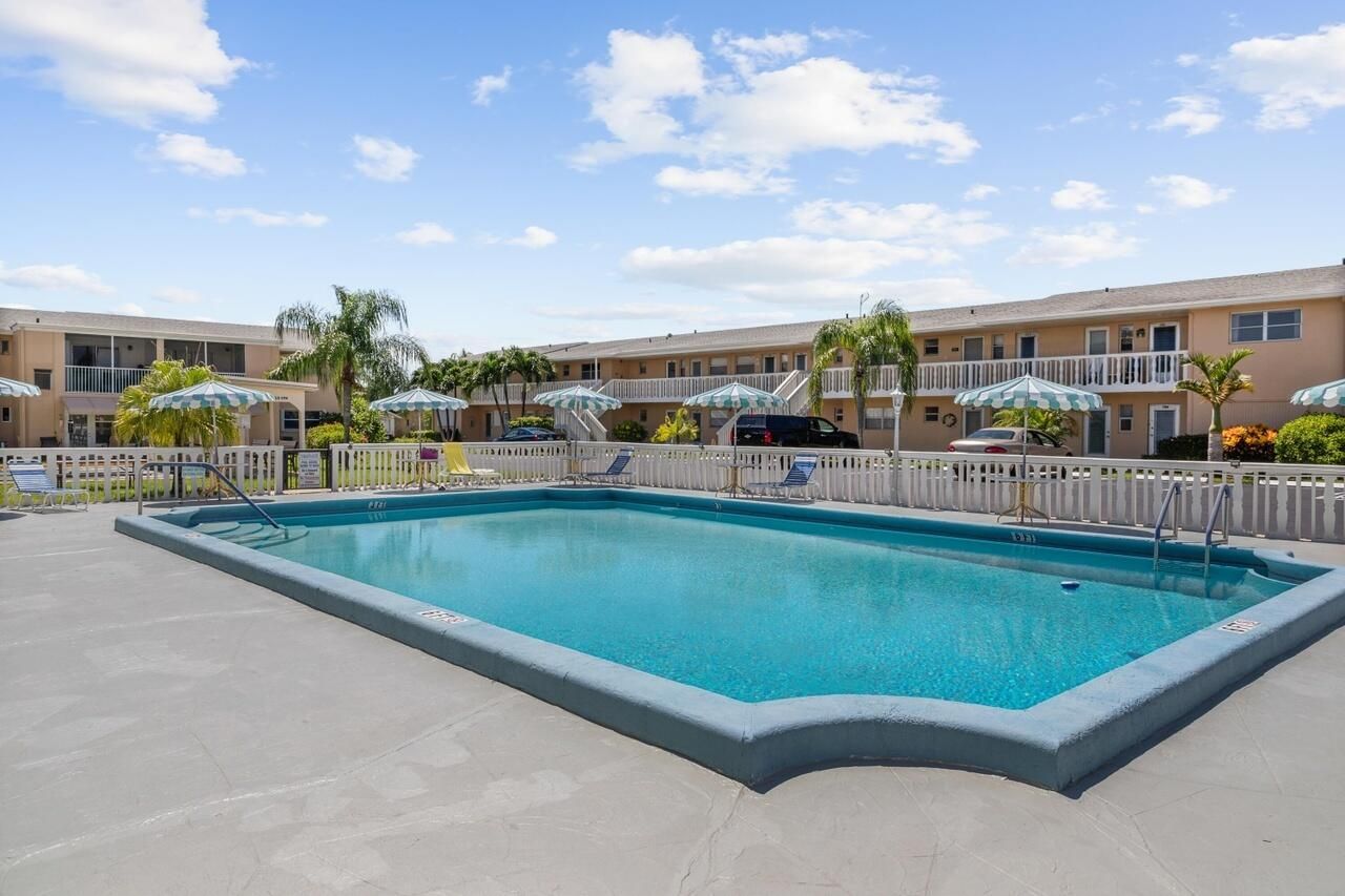 2101 NE 1st Court, Unit 206, Boynton Beach, FL 33435 Photo