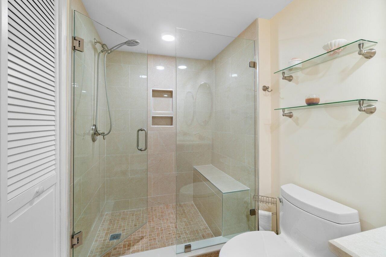 36 Stratford Lane W, Unit H, Boynton Beach, FL 33436 Photo