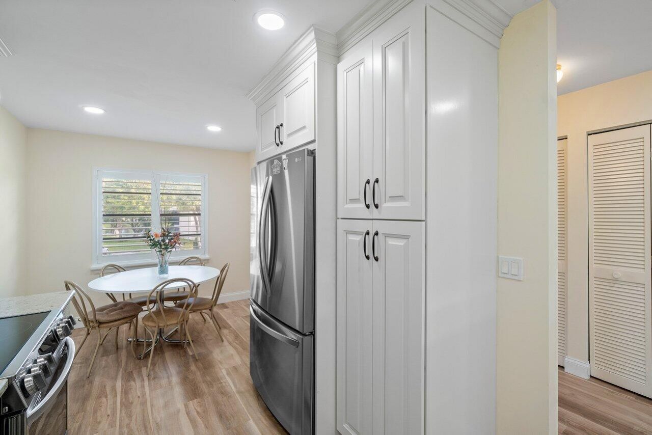 36 Stratford Lane W, Unit H, Boynton Beach, FL 33436 Photo