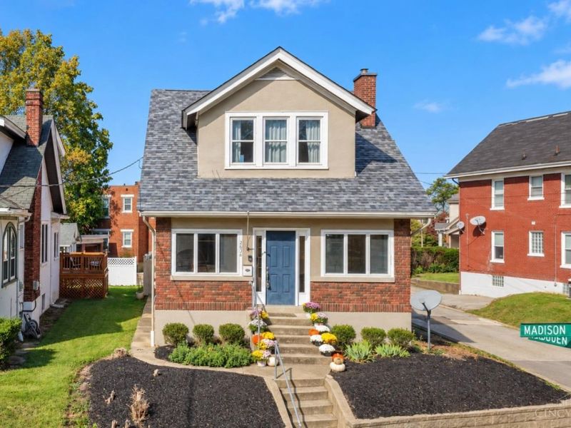 2636 Madison Road, Cincinnati, OH 45208 Photo 1