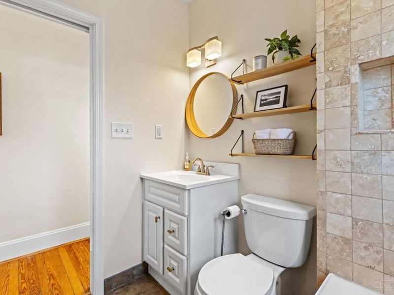 2636 Madison Road, Cincinnati, OH 45208 Photo 20
