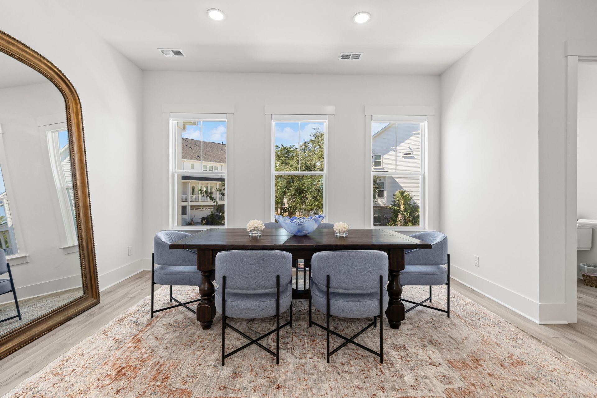 115 Etta Way Photo 12