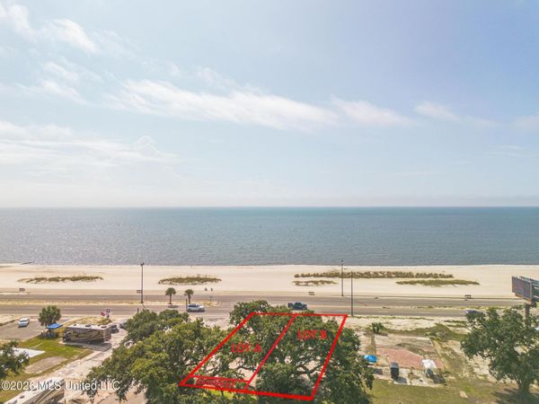 Beach Drive, Gulfport, MS 39507