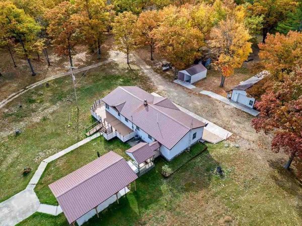 7330 Maple Street, Carp Lake, MI 49718