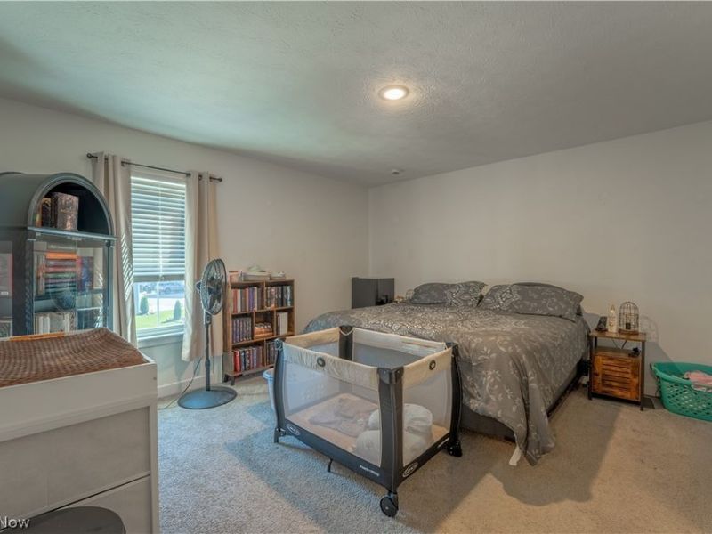496 Auld Farm Circle, Akron, OH 44320 Photo 18