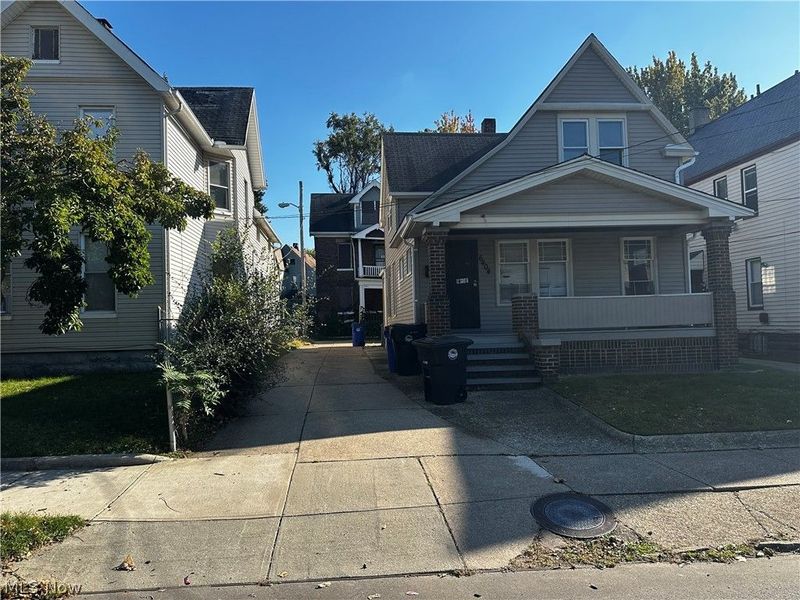 6404 Carl Avenue, Cleveland, OH 44103 Photo 1