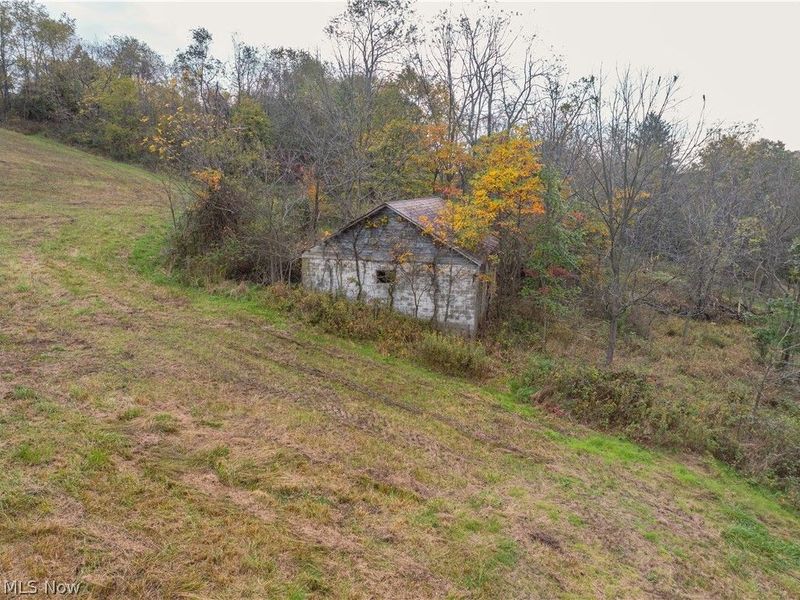 7733 Elliott Road, Newcomerstown, OH 43832 Photo 6