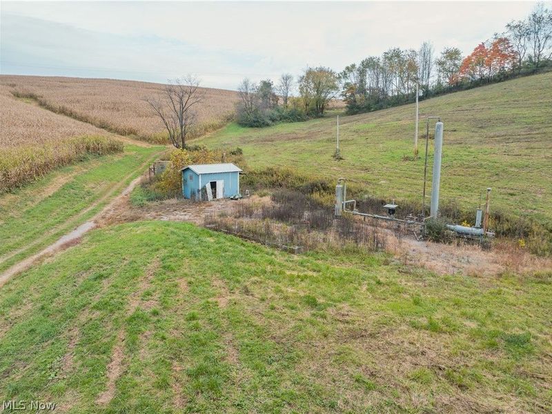 7733 Elliott Road, Newcomerstown, OH 43832 Photo 2