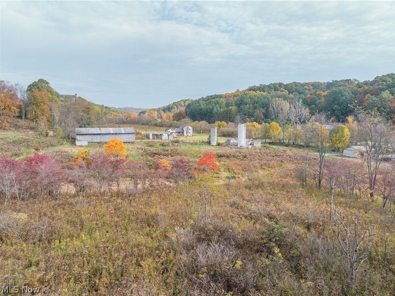 Elliott Road , Newcomerstown, OH 43832 Photo 4