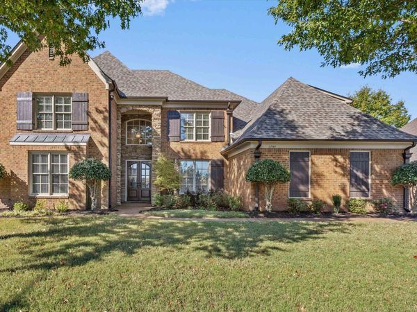 1795 SHOAL CREEK LN, Collierville, TN 38017
