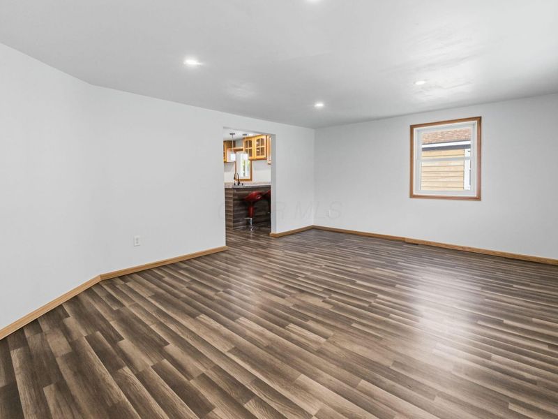 735 Burger Avenue , Mansfield, OH 44906 Photo 8