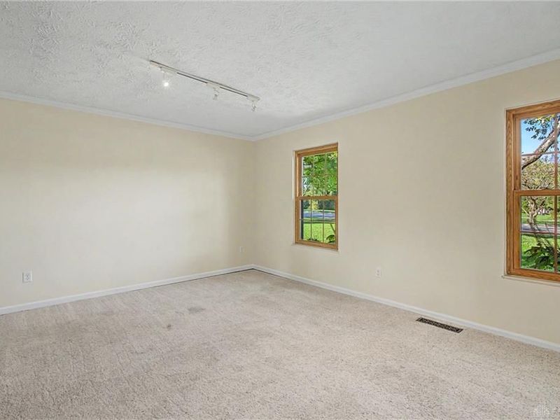 615 Queensgate Road, Springboro, OH 45066 Photo 10