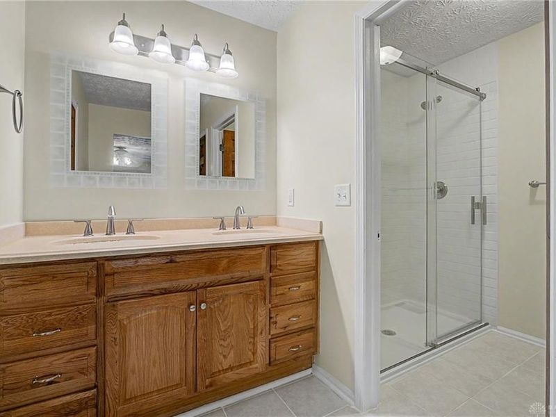 615 Queensgate Road, Springboro, OH 45066 Photo 33