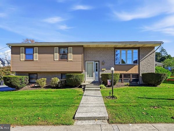 13 S 13TH AVENUE , COATESVILLE, PA 19320