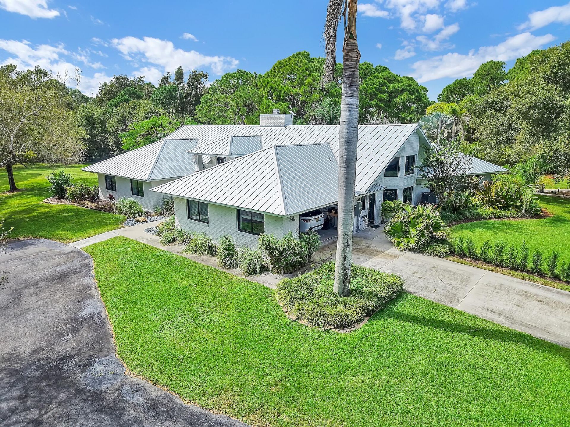 8850 Hidden Pines Road, Fort Pierce, FL 34945 Photo