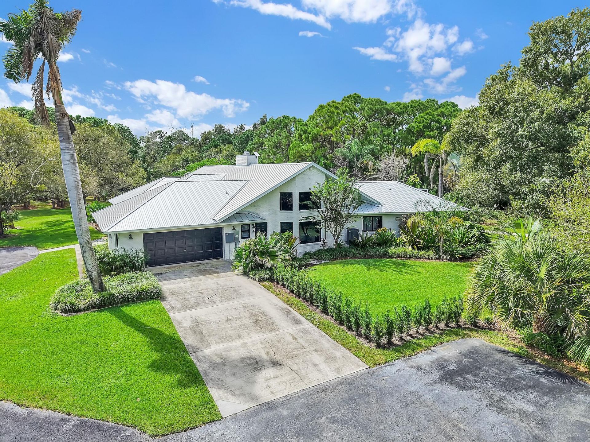 8850 Hidden Pines Road, Fort Pierce, FL 34945 Photo