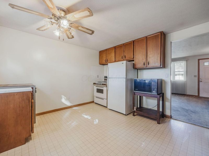 2073 Tupsfield Road, Columbus, OH 43229 Photo 11