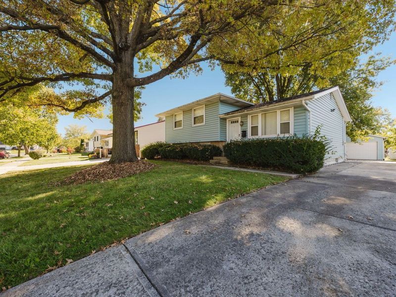 2073 Tupsfield Road, Columbus, OH 43229 Photo 2