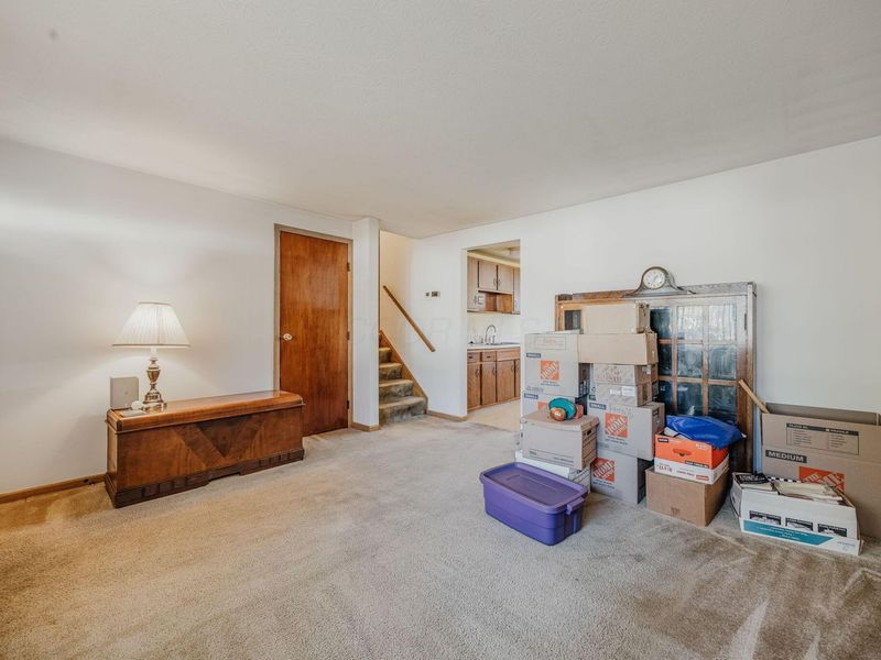 2073 Tupsfield Road, Columbus, OH 43229 Photo 9