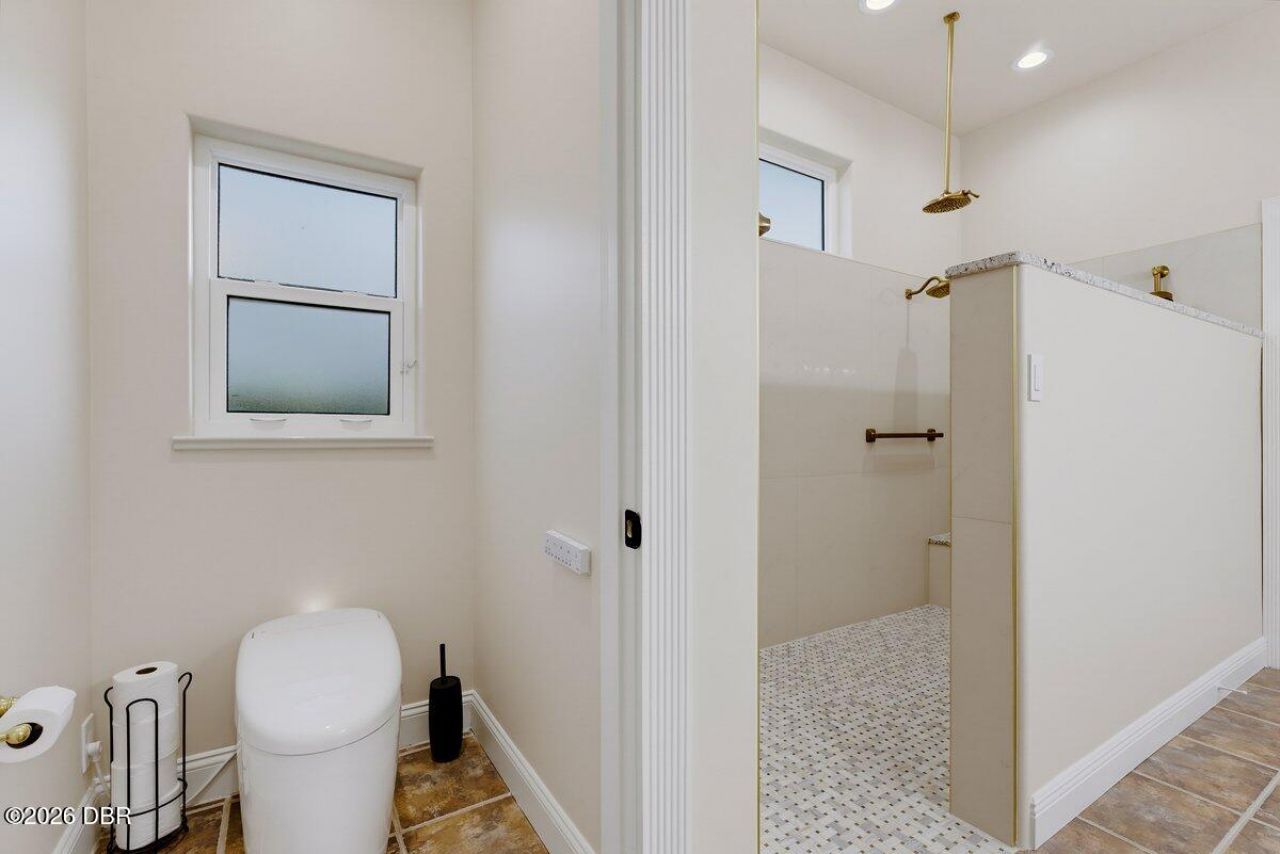 3672 John Anderson Drive, Ormond Beach, FL 32176 Photo