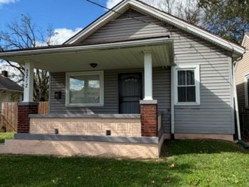 2212 Baltimore Street, Middletown, OH 45044 Photo 2