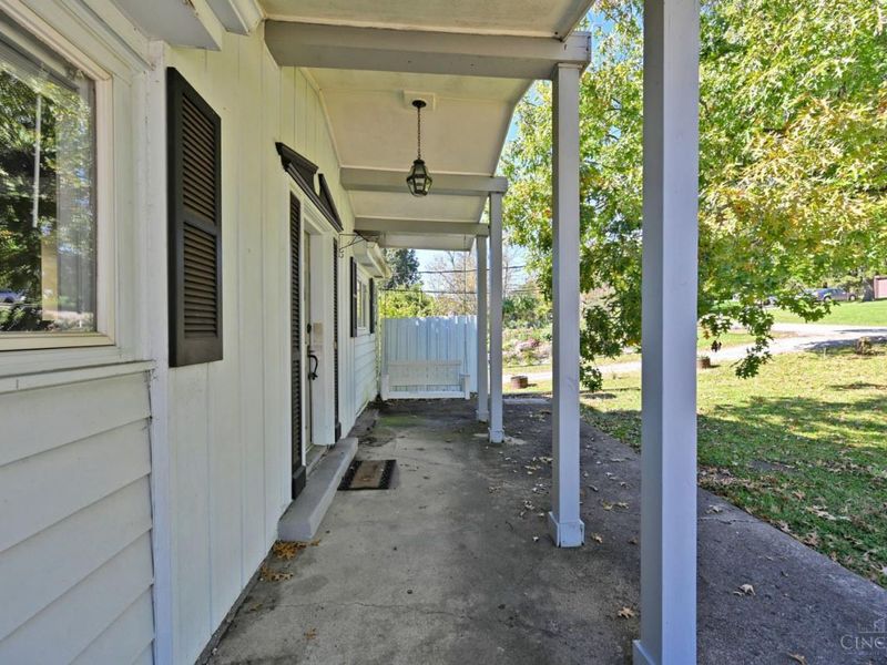 3067 Kleeman Court, Green Township, OH 45211 Photo 5