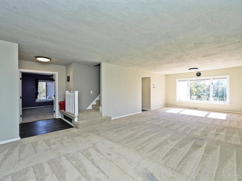 3067 Kleeman Court, Green Township, OH 45211 Photo 7