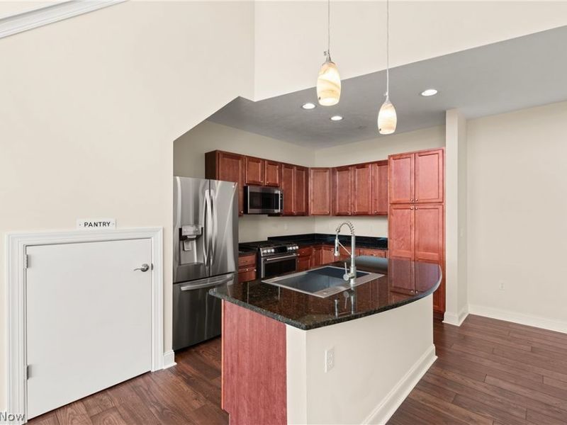16800 Van Aken Boulevard , Unit 413, Shaker Heights, OH 44120 Photo 15