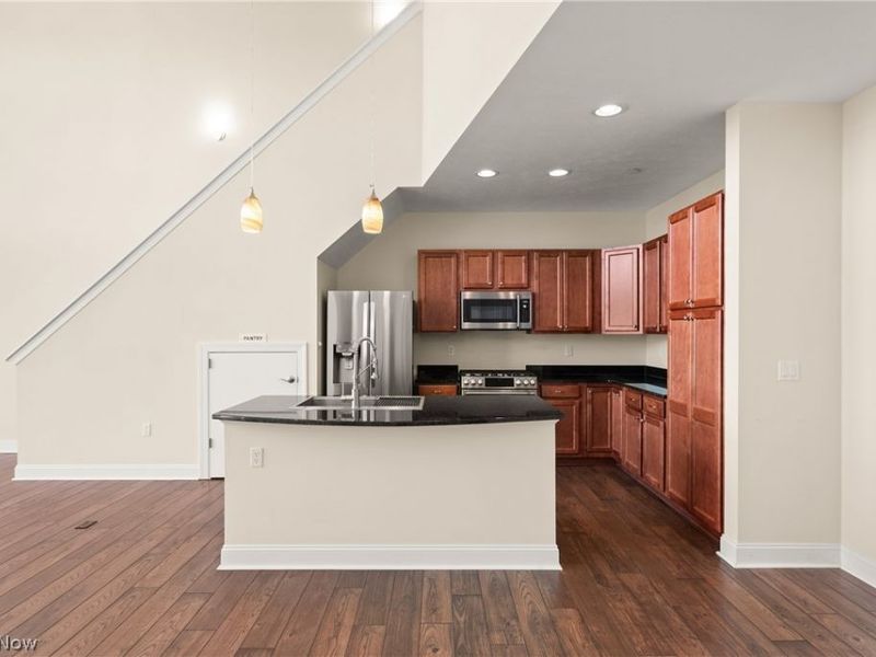 16800 Van Aken Boulevard , Unit 413, Shaker Heights, OH 44120 Photo 19