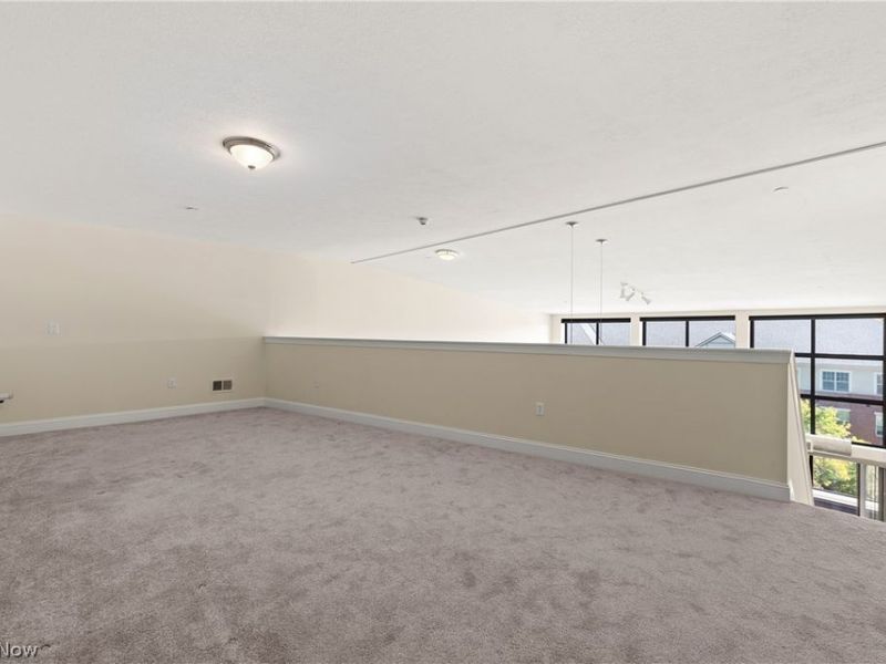 16800 Van Aken Boulevard , Unit 413, Shaker Heights, OH 44120 Photo 24